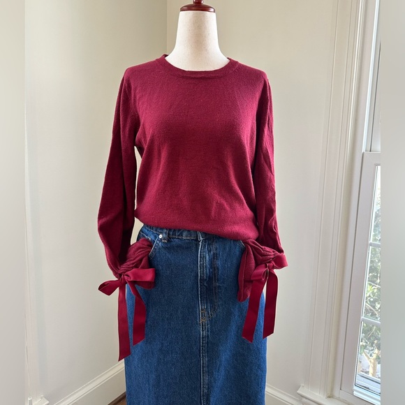 Max Studio Sweaters - MAX STUDIO Red Sweater with Bow Tie Sleeves Sz S